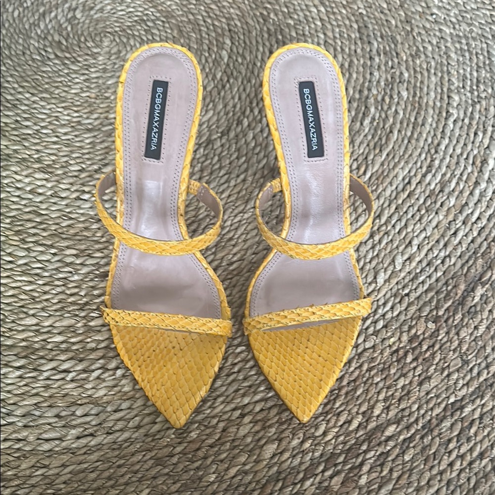 BCBGMaxAzria Yellow Heels with Slim Design